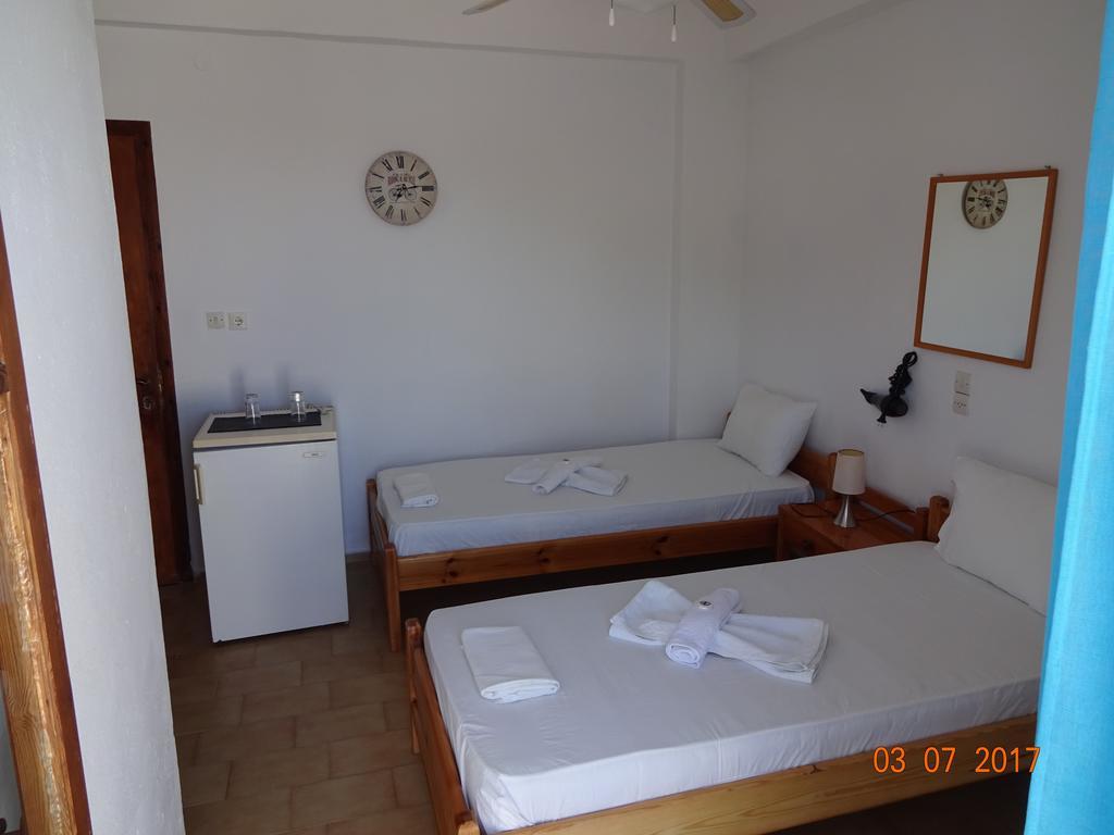 Scirocco Rooms Lutró Exterior foto